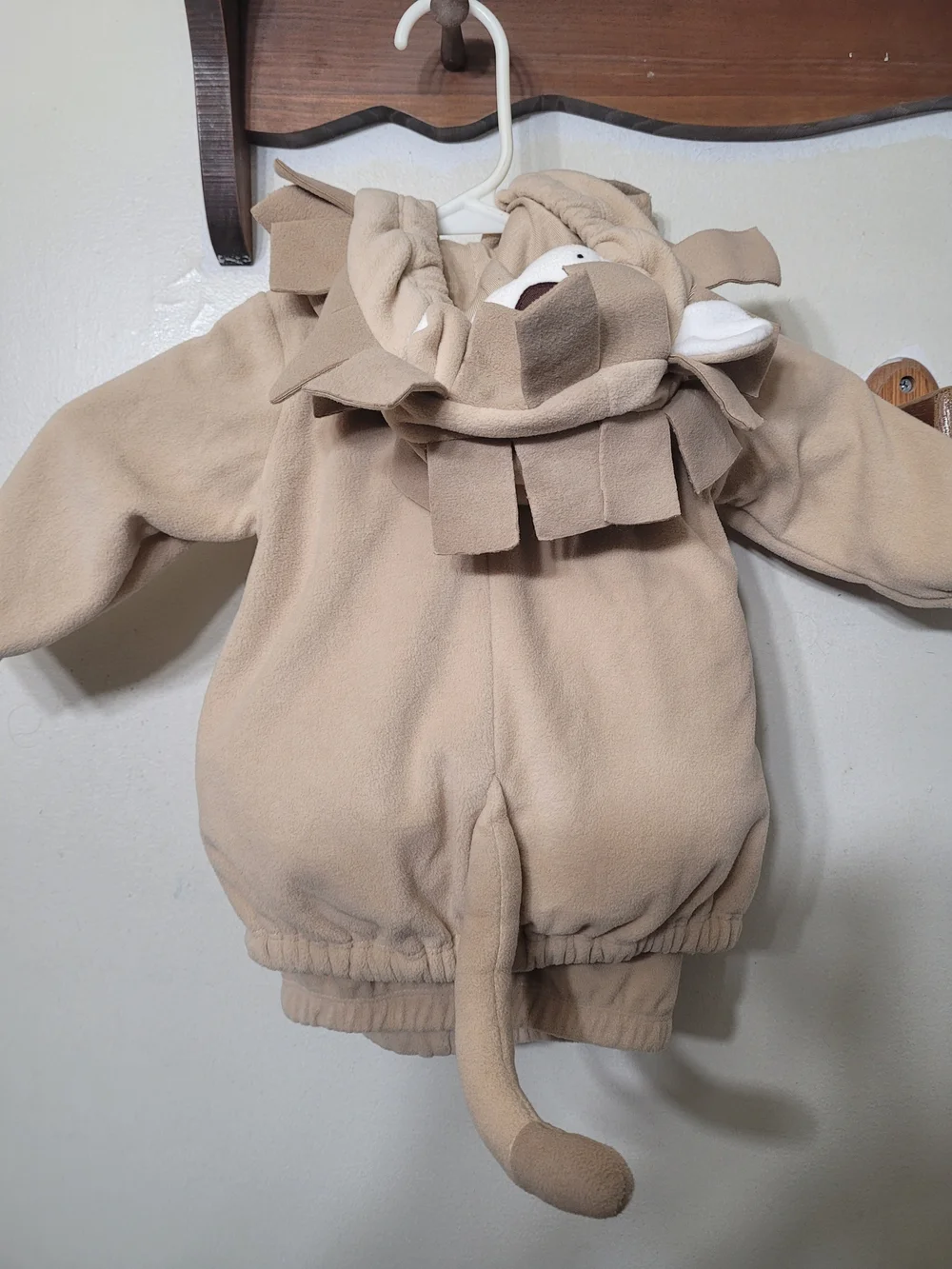 Carters Halloween Lion Costume Baby 6-9 Months Cute 2 Piece Dress Up Play (A2)